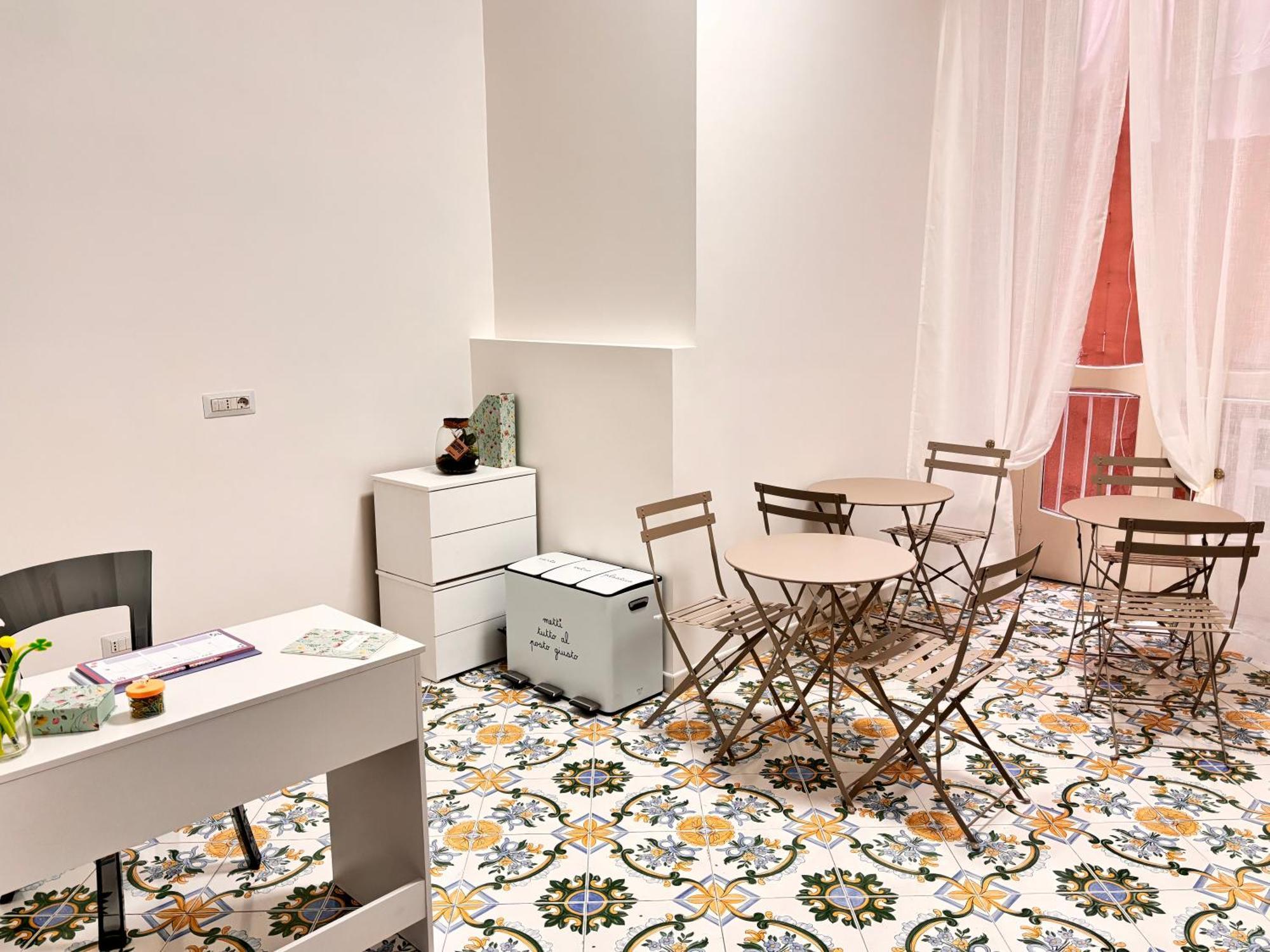 La Maison Di Partenope Napels Buitenkant foto